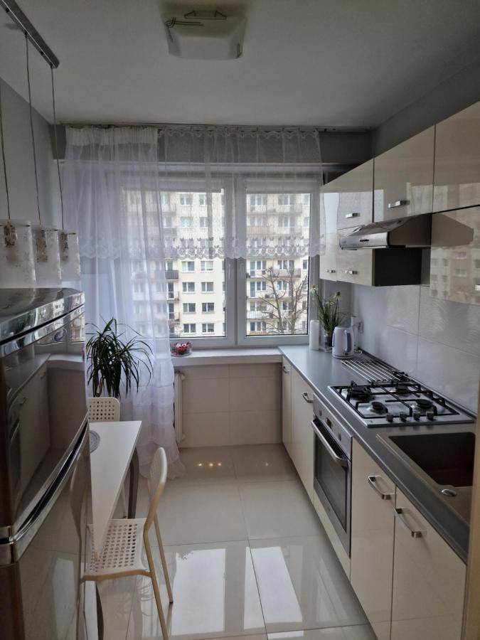 Apartament - 2 Pokoje W Lodzi - Blisko Atlas Arena, Zoo, Centrum, Piotrkowska Dış mekan fotoğraf
